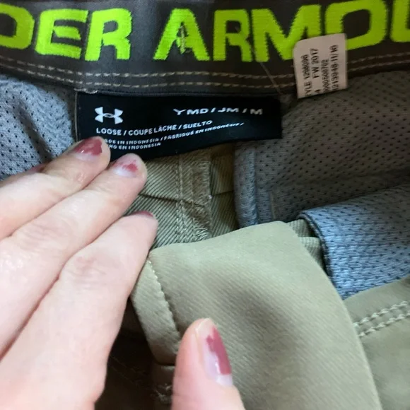 Under Armour Boys Dress Pants Youth Medium Khaki Adjustable Waist  Lot Uniform M - Picture 2 of 3